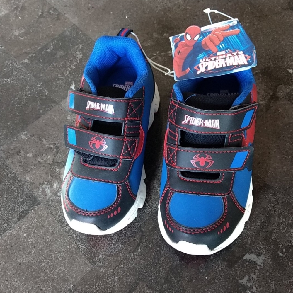 Spider Man tennis shoes